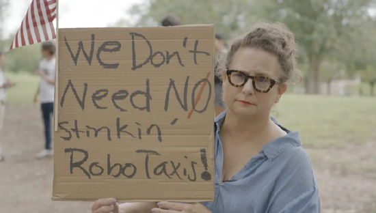 特斯拉在得州奥斯(🤩)汀遭遇抗议活(🚧)动：反对马斯克Robotaxi计划
